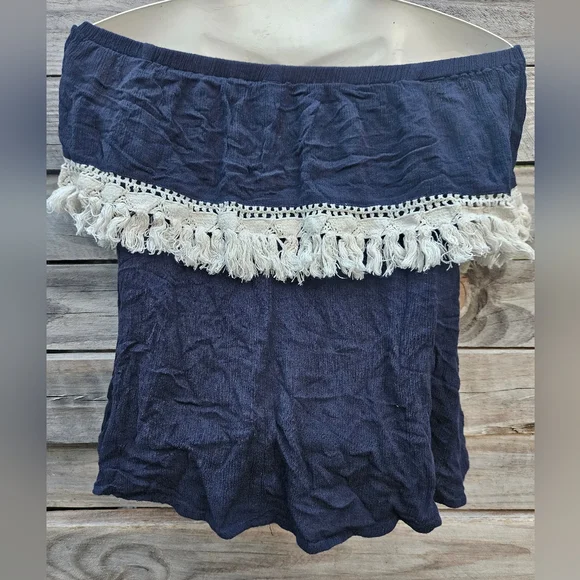 Entro Navy Cold Shoulder Crop Top - Picture 2 of 4
